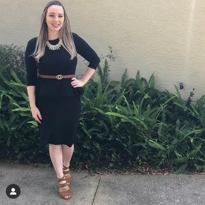 Raezy’s Modest Peplum MIDI Dress size Large